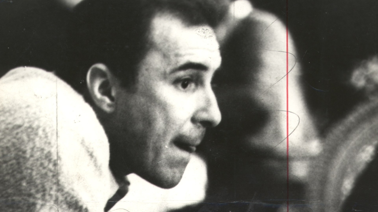 Rádio Batuta divulga gravações inéditas de João Gilberto