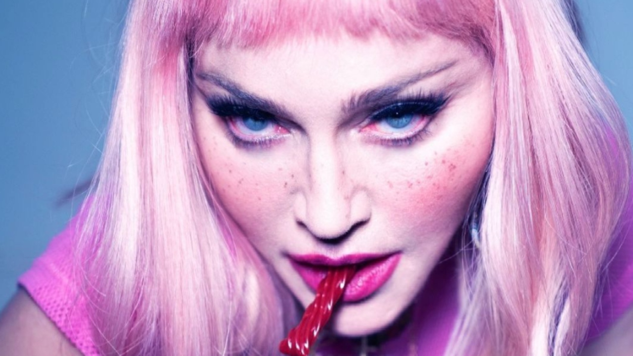Madonna leiloa selfie por 50 mil reais nos Estados Unidos