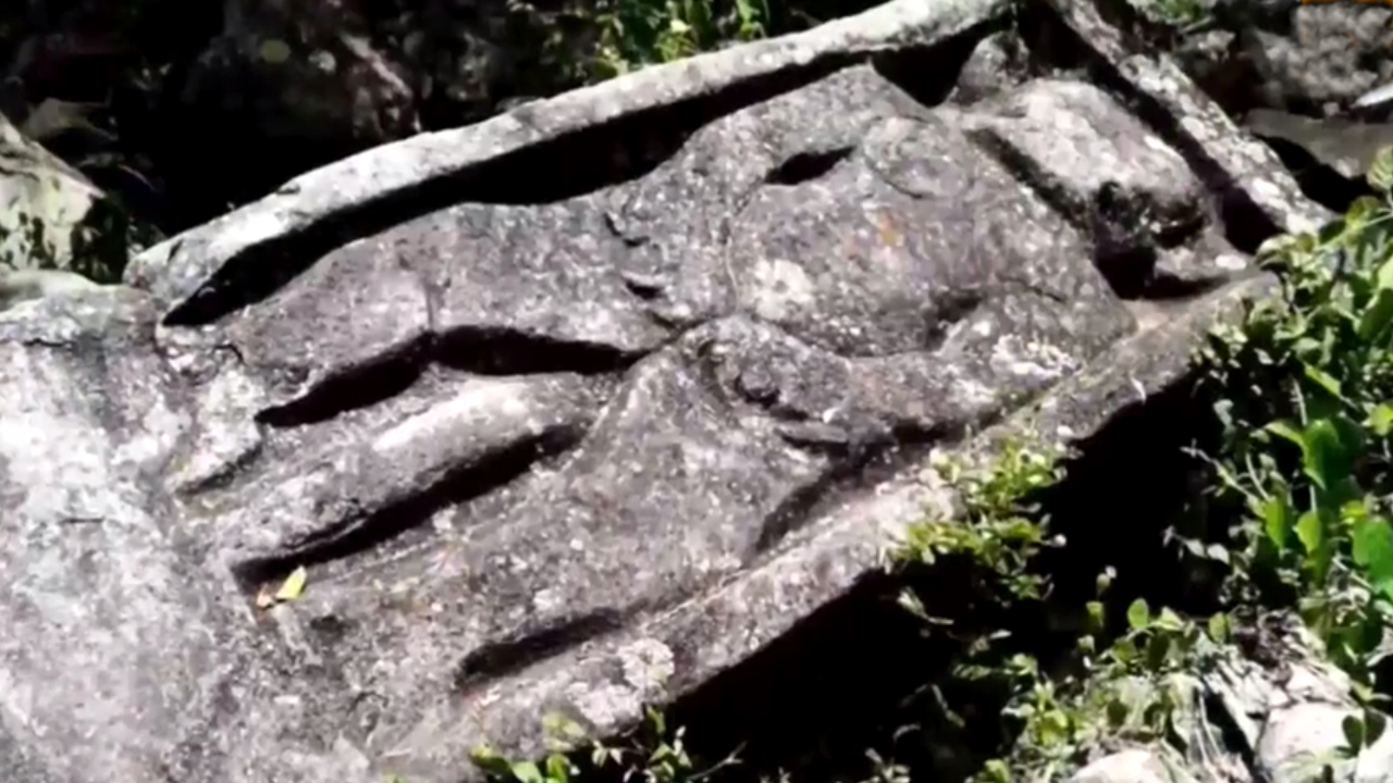 Ruínas de civilização antiga são encontradas no topo de uma montanha no México