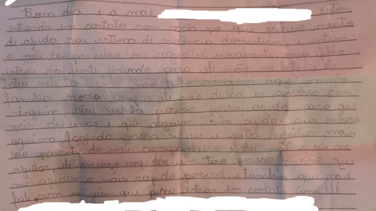 Vítima de violência doméstica pede socorro em carta enviada para escola do filho