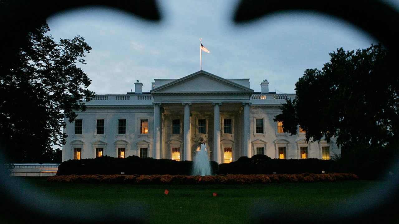 Microsoft afirma que hackers chineses invadiram e-mails do governo dos Estados Unidos