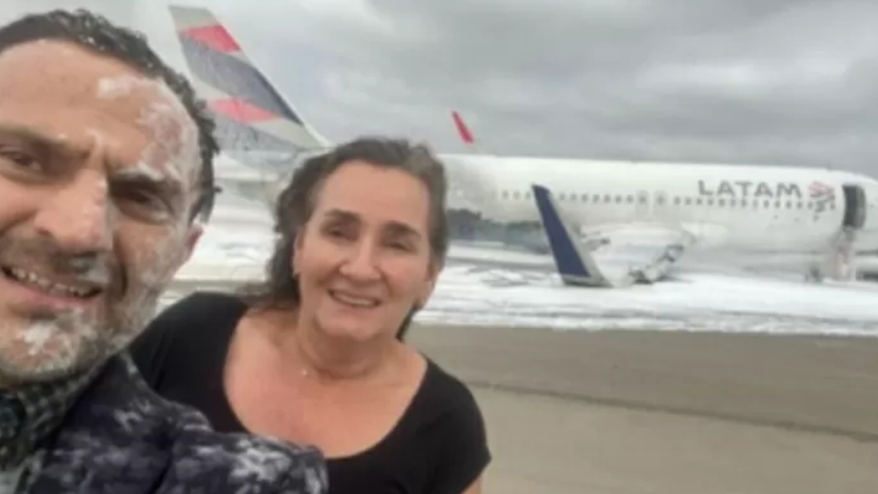 Casal sobrevive a acidente de avião, mas é criticado por internautas