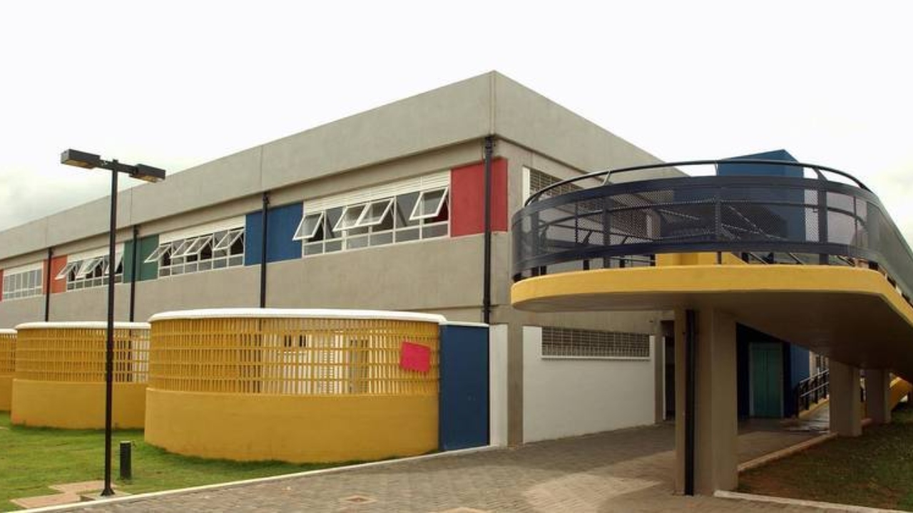 Escola em São Paulo é interditada após contaminação por gases