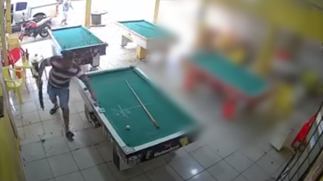 Chacina em Sinop: Atirador de ataque causado por jogo de sinuca se entrega à polícia