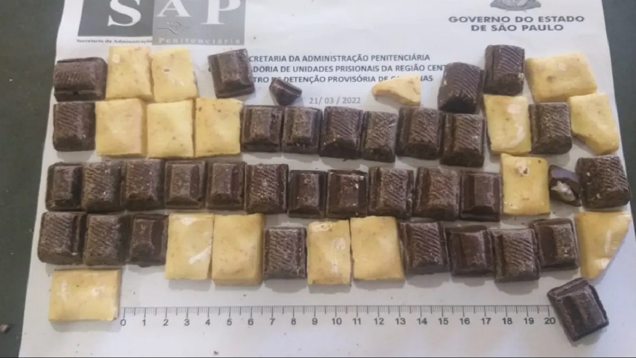 Agentes penitenciários descobrem chocolate ‘recheado’ com maconha durante revista