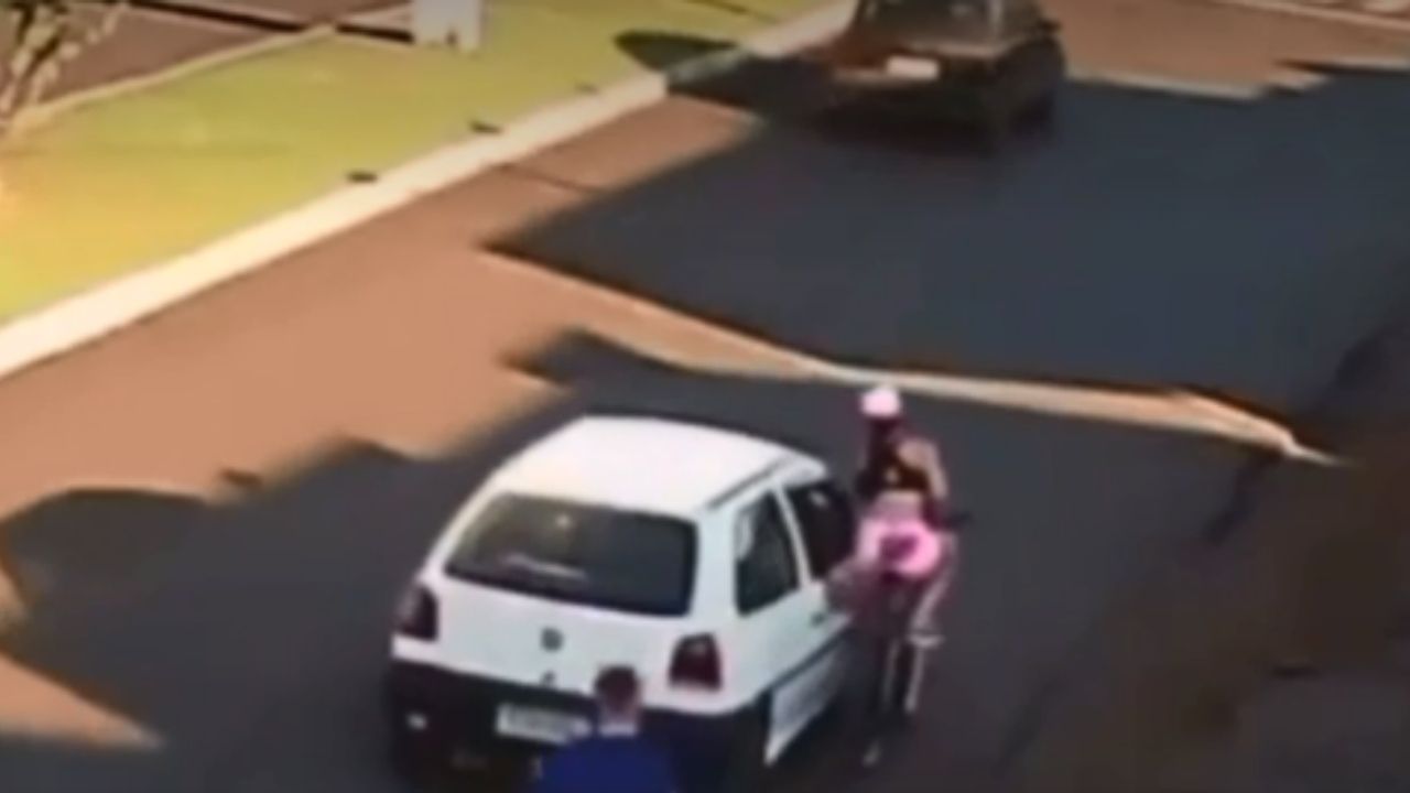 Ciclista que sofreu acidente após ser vítima de importunação sexual comenta o caso: ‘Tratada como objeto’