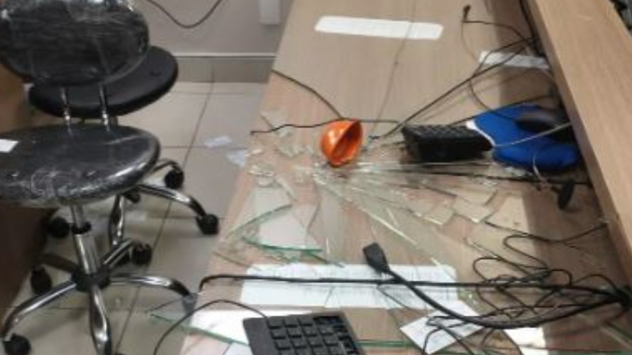 Após confusão, clínica de BH nega ter implantado chip em paciente