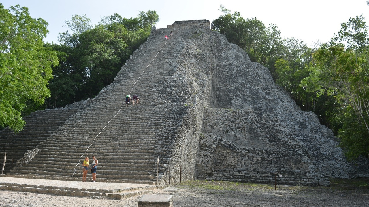 Arqueólogos revelam detalhes sobre dinastia maia que liderou a cidade de Cobá no México