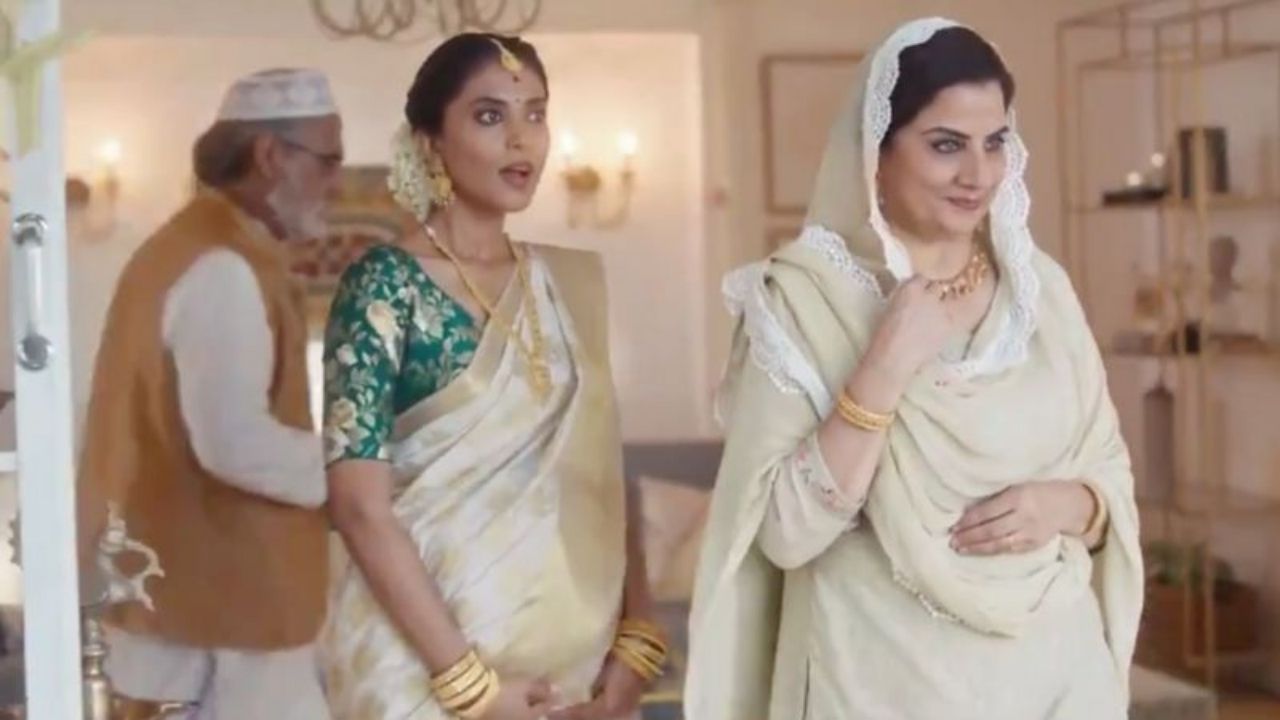 Comercial que mostra casal inter-religioso é removido na Índia