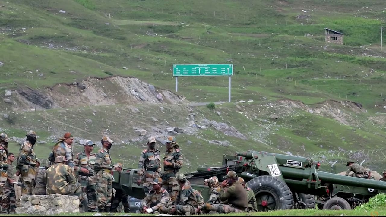 China e Índia acordam em reduzir tensões na fronteira do Himalaia