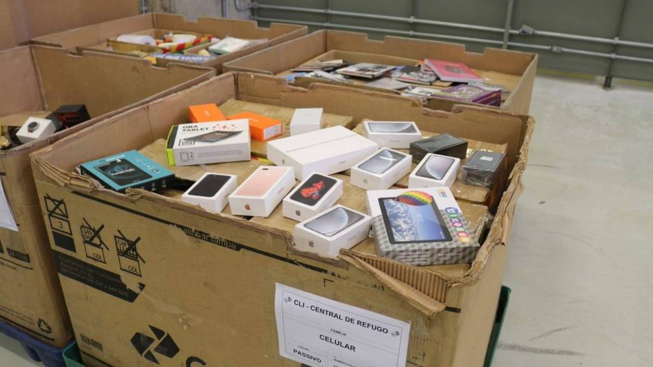 Leilão dos Correios arrecada R$ 350 mil, mas tem lote cancelado