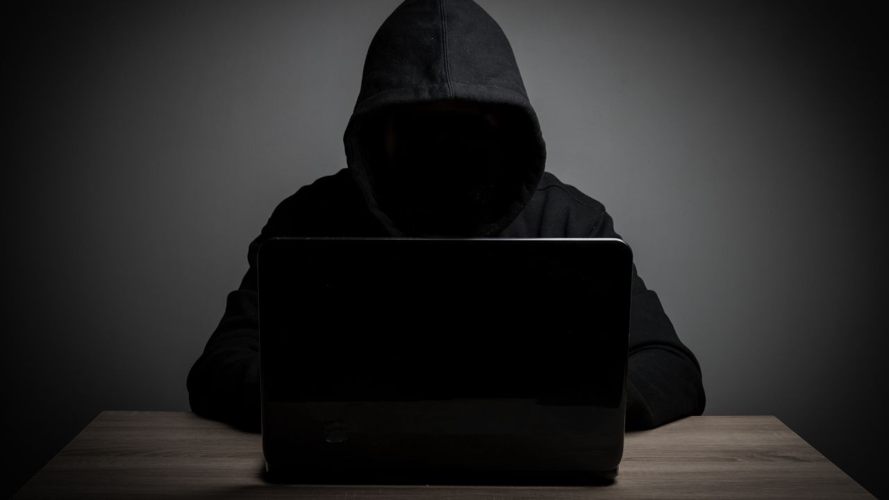Homem confessa crimes durante entrevista de emprego para ser policial