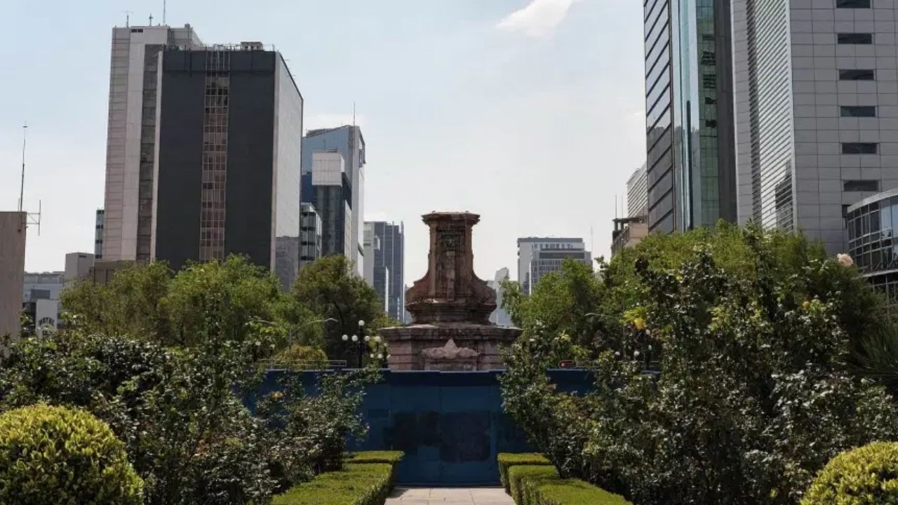 Estátua de Cristóvão Colombo será substituída por monumento de mulher indígena, no México