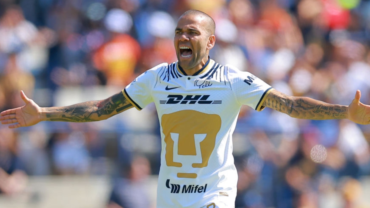 Prisão preventiva de Daniel Alves é decretada por juíza da Espanha
