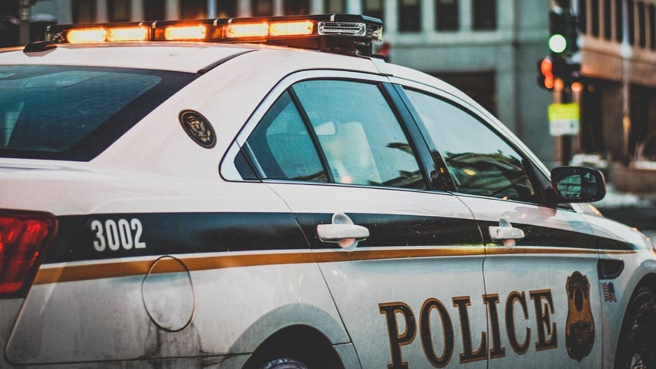Tiroteio em escola nos EUA deixa uma pessoa morta e um policial ferido