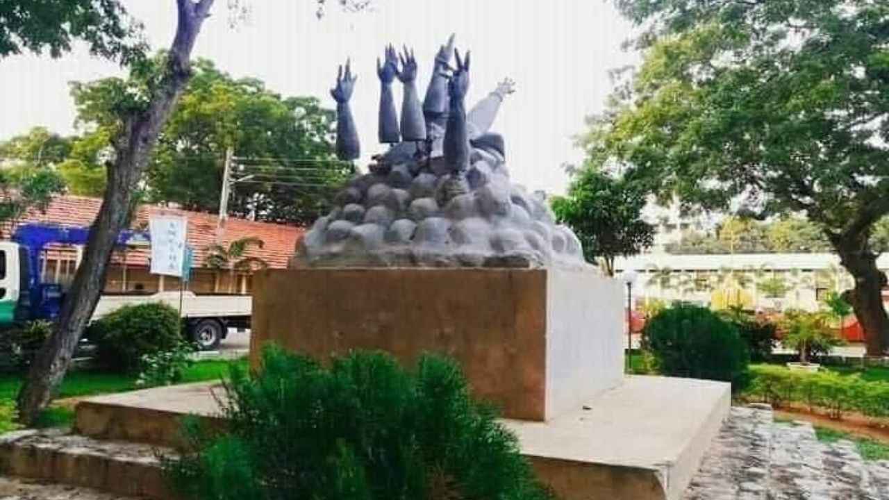 Memorial no Sri Lanka será reconstruído após estudantes fazerem greve de fome