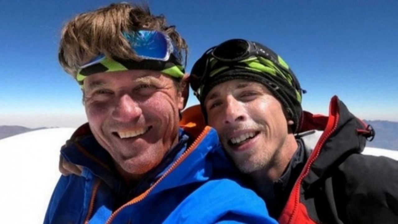 Alpinistas passam quatro dias em montanha do Nepal atingida por ciclone