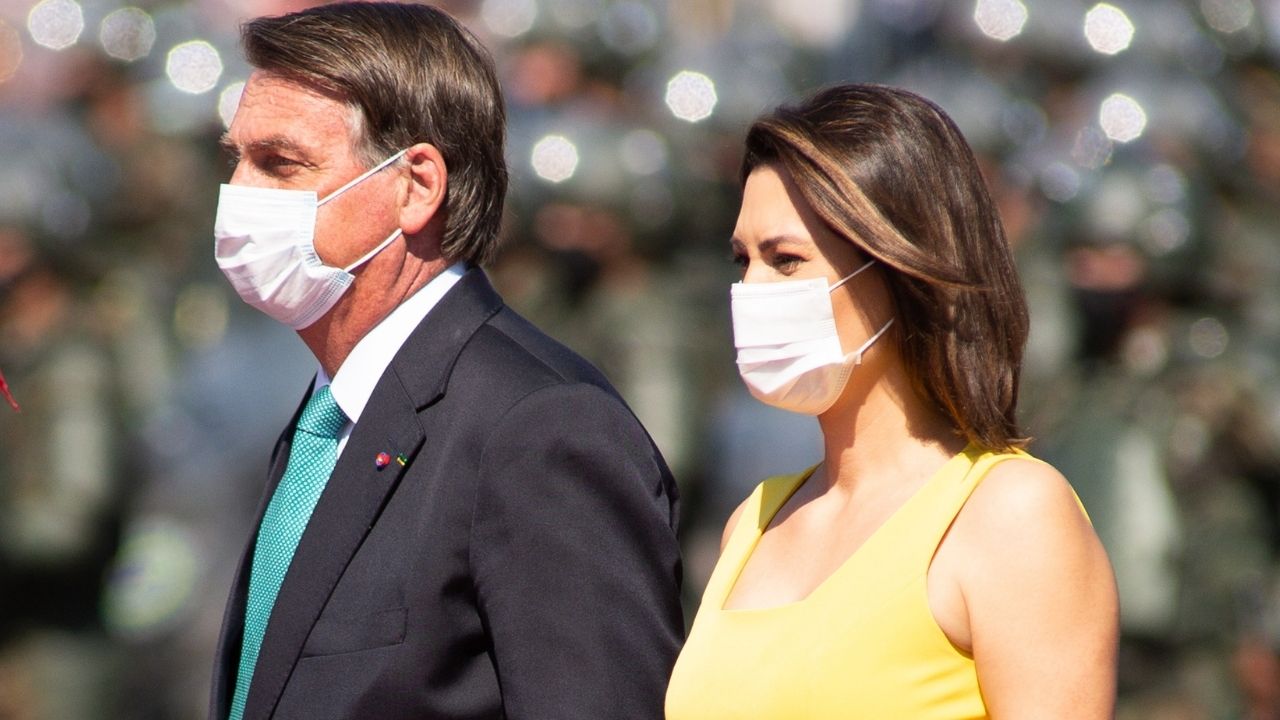 Em rede social, prefeito de Nova York manda recado para Michelle Bolsonaro