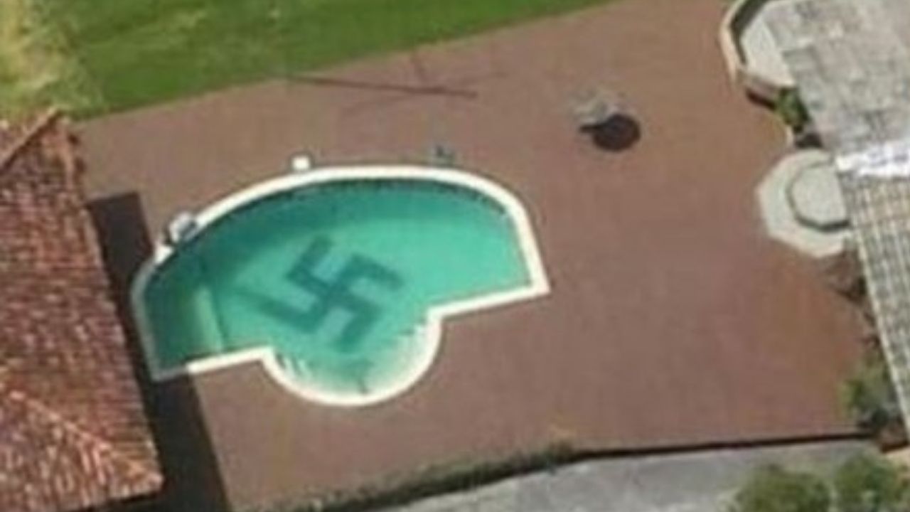 Ministério Público reabre processo contra professor que tinha suástica em piscina