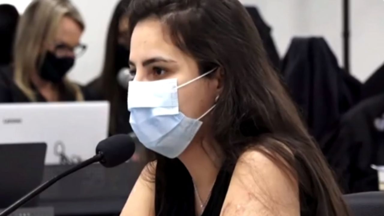 Os relatos de uma sobrevivente da boate Kiss: ‘Queimei 18% do corpo e eu perdi meu pé’