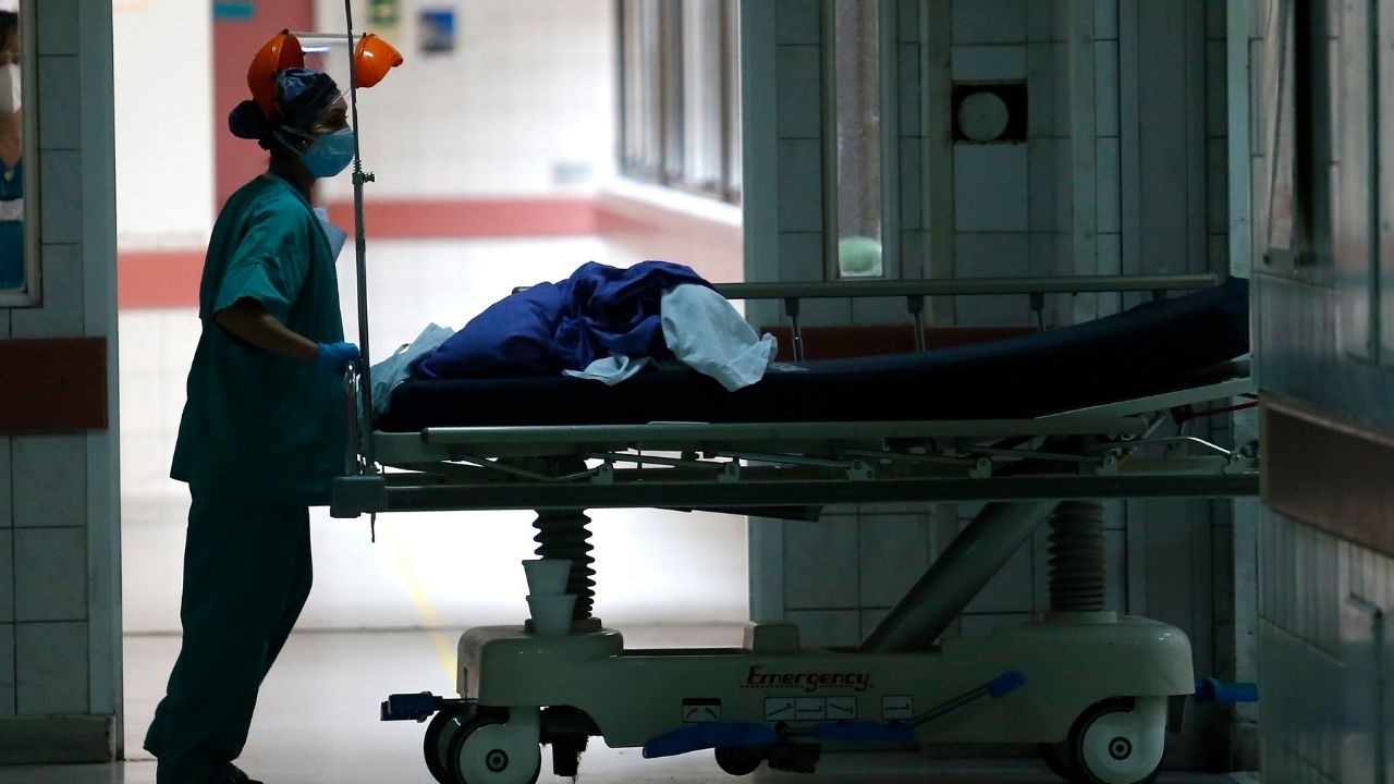 Casos de internações por gripe ultrapassam os de Covid em SP