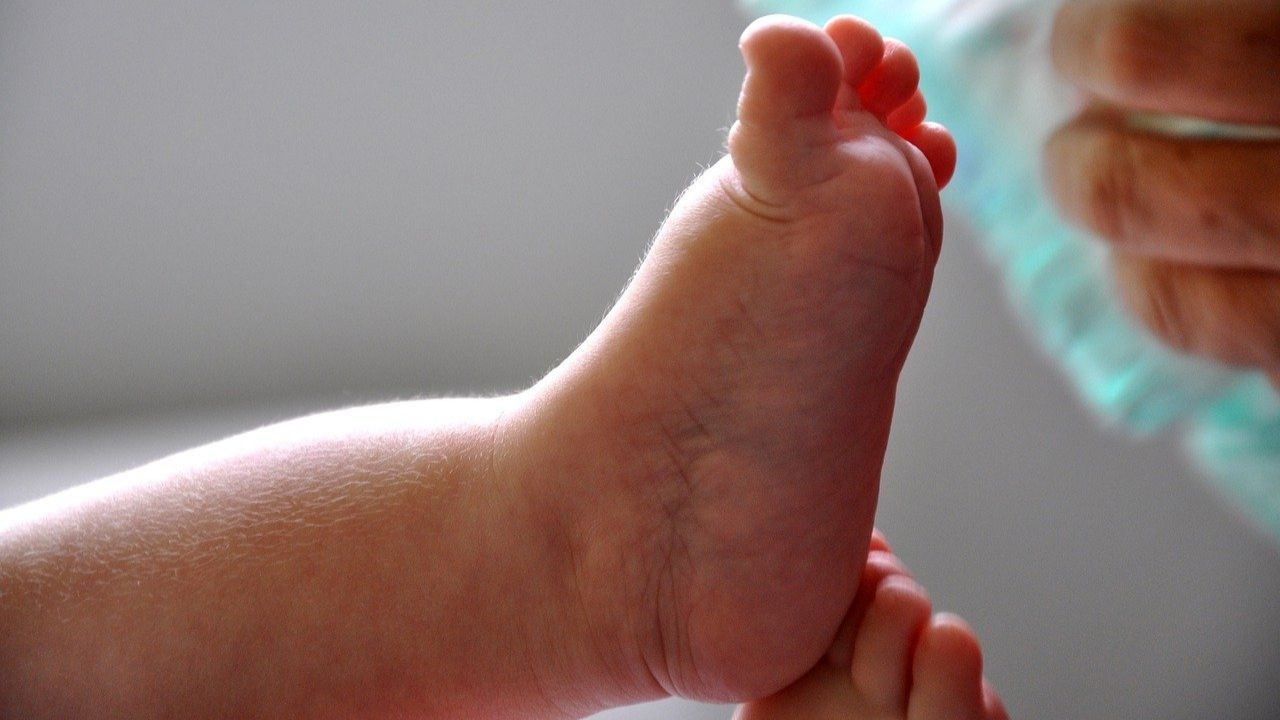 Bebê quase é enterrado vivo em Rondônia