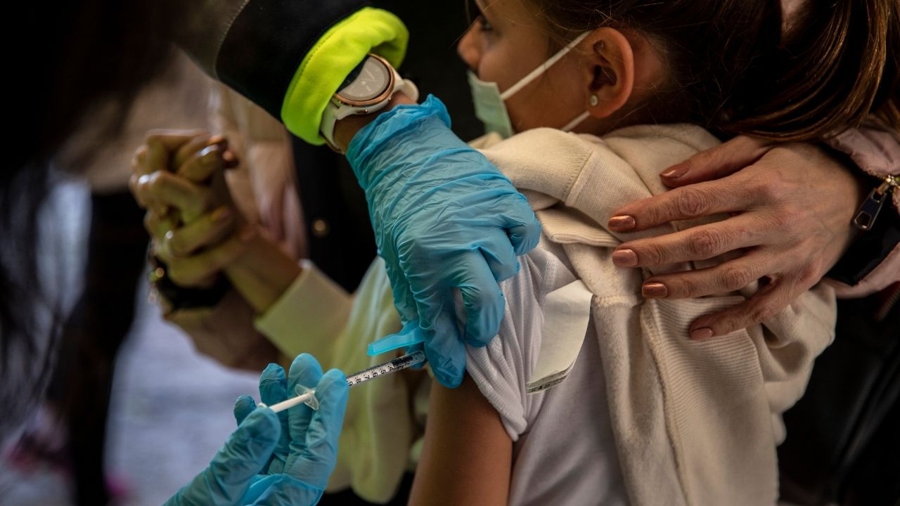 Pai que solicitou vacinação da filha tem pedido negado