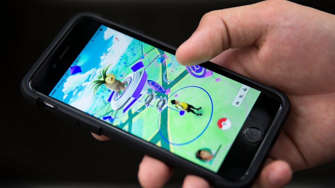 Policiais ignoram assalto para jogar Pokémon Go e acabam demitidos