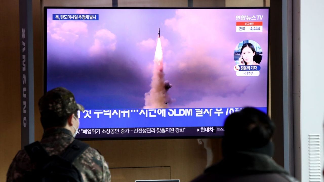 Coreia do Norte realiza mais dois testes com mísseis