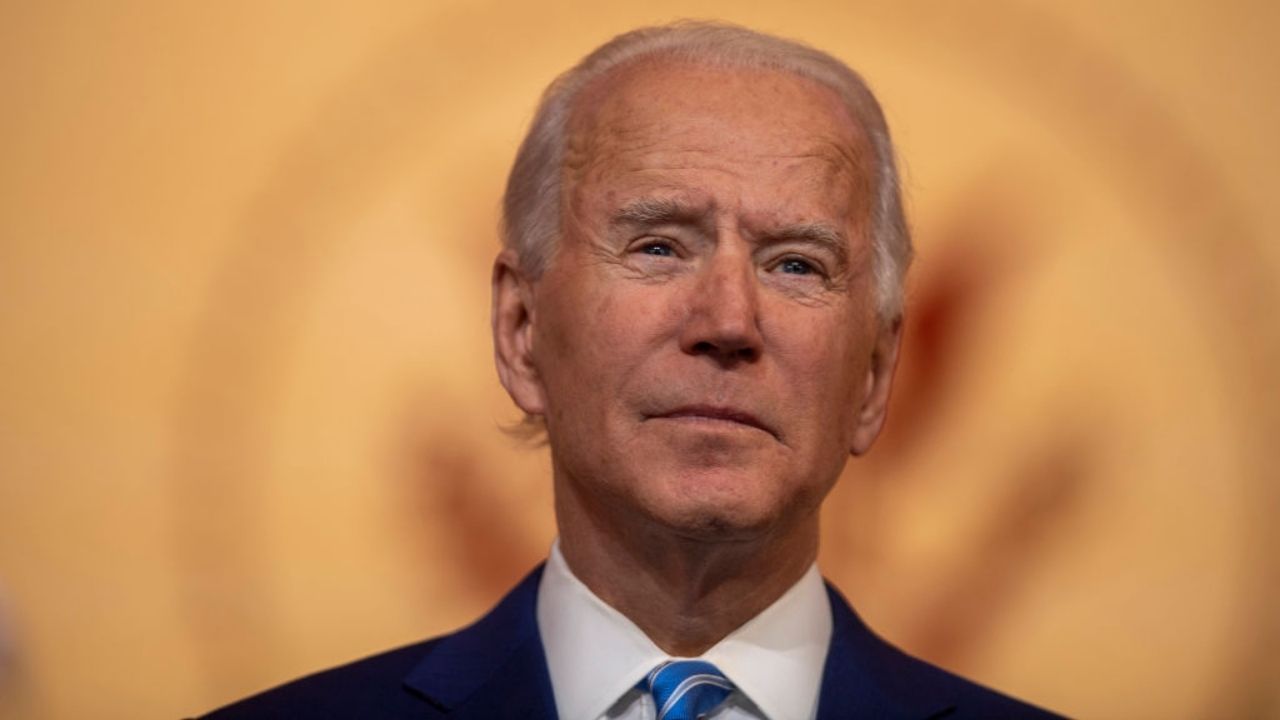 Rússia sofrerá “um desastre” caso decida invadir a Ucrânia, afirma Biden