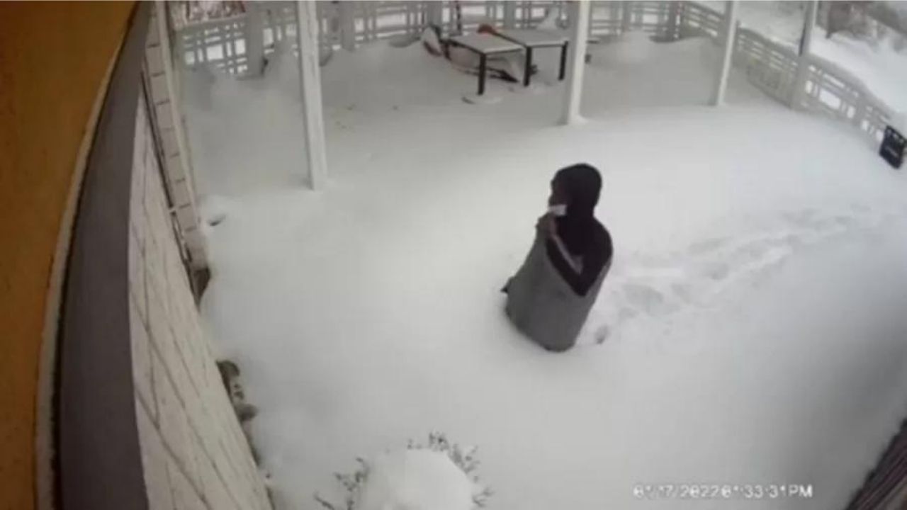 Restaurante procura homem que enfrentou neve para fazer refeição