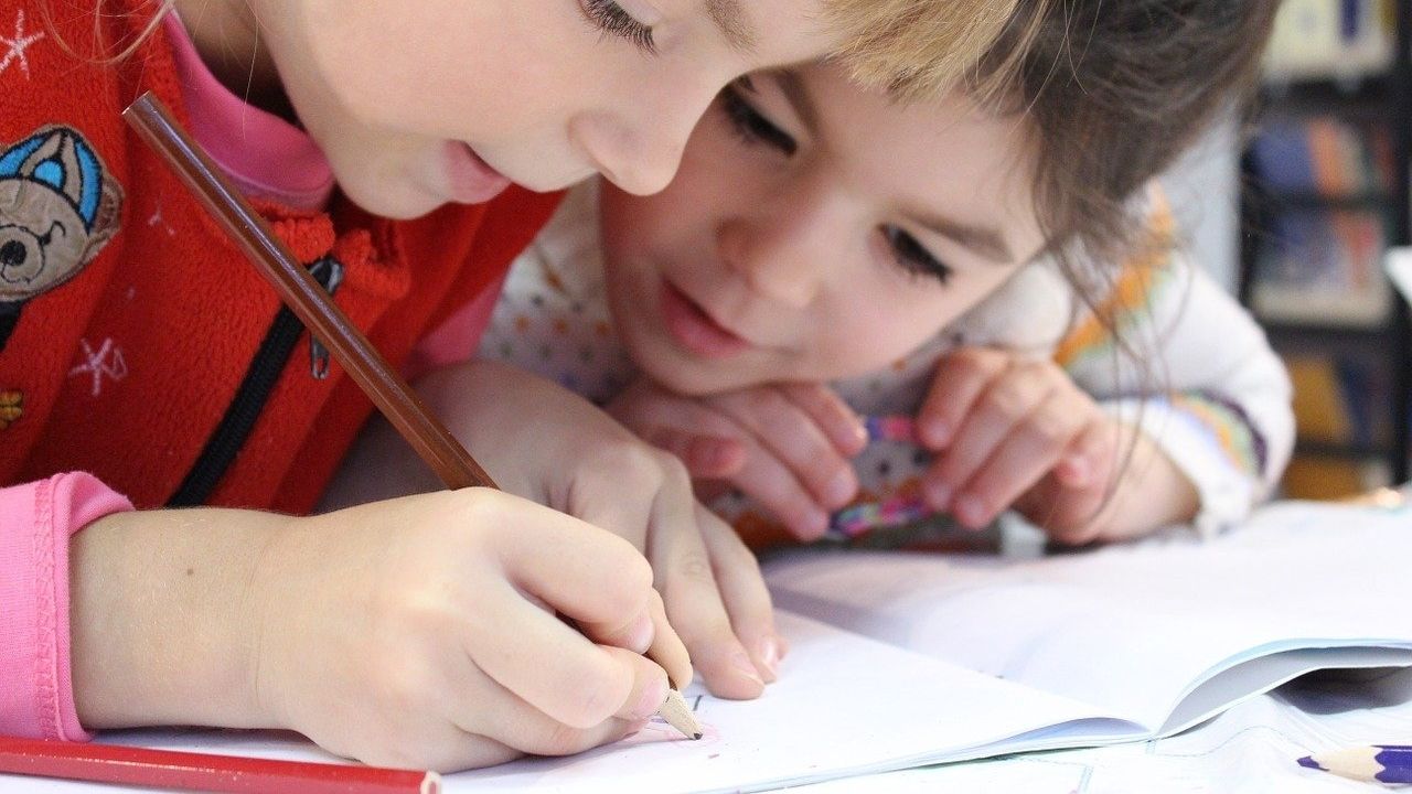 Aumenta em 65% o numero de crianças que não aprenderam a ler e escrever