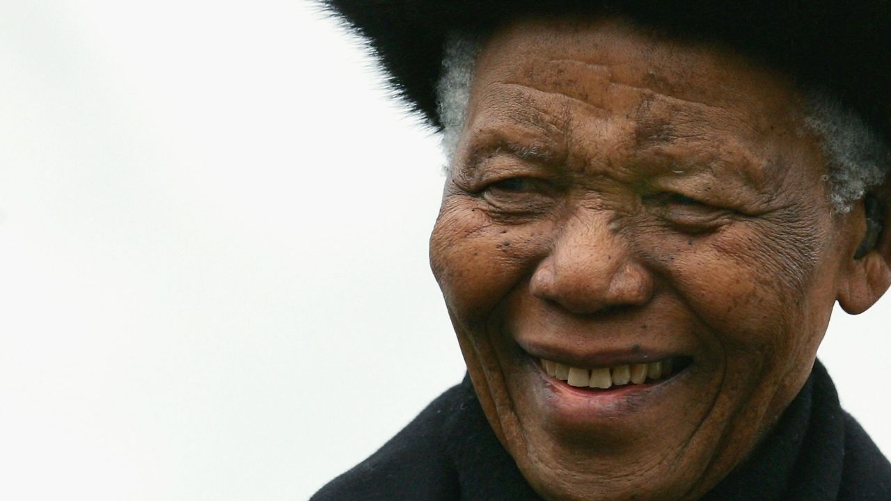 Internautas se revoltam após casa de Mandela ser transformada em hotel de luxo