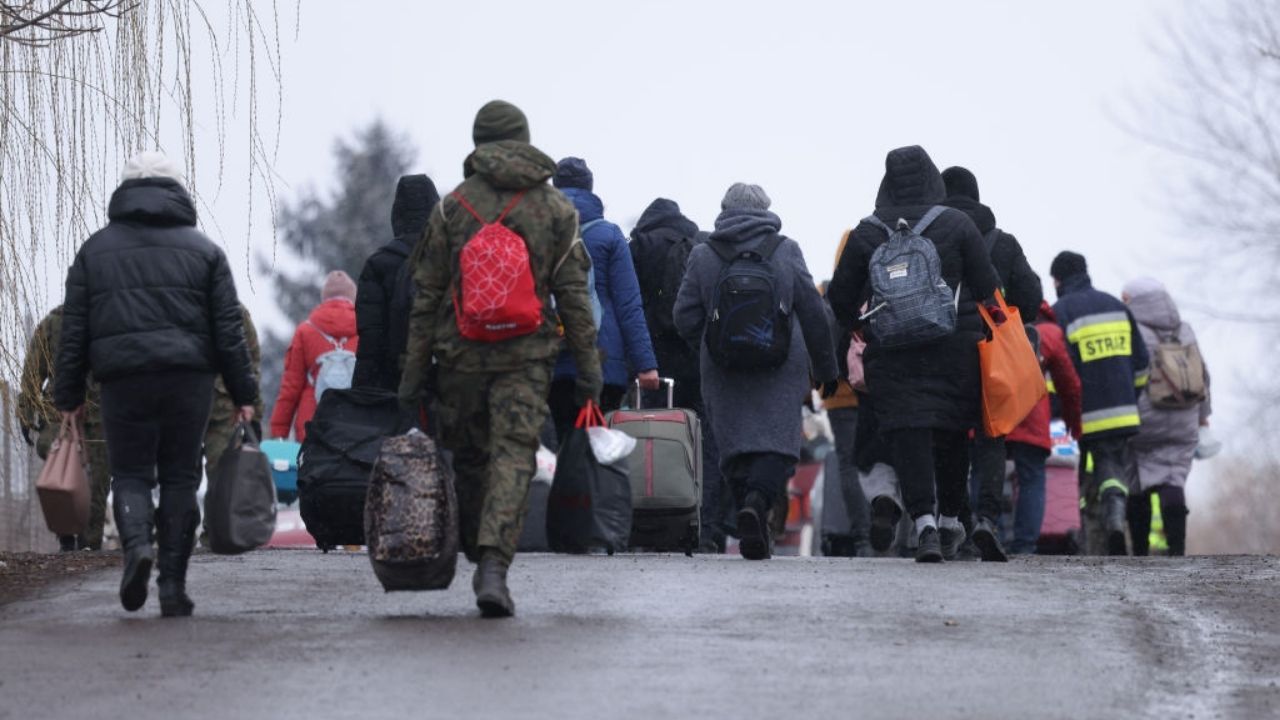 Rússia acusa os EUA de manterem componentes de armas biológicas na Ucrânia