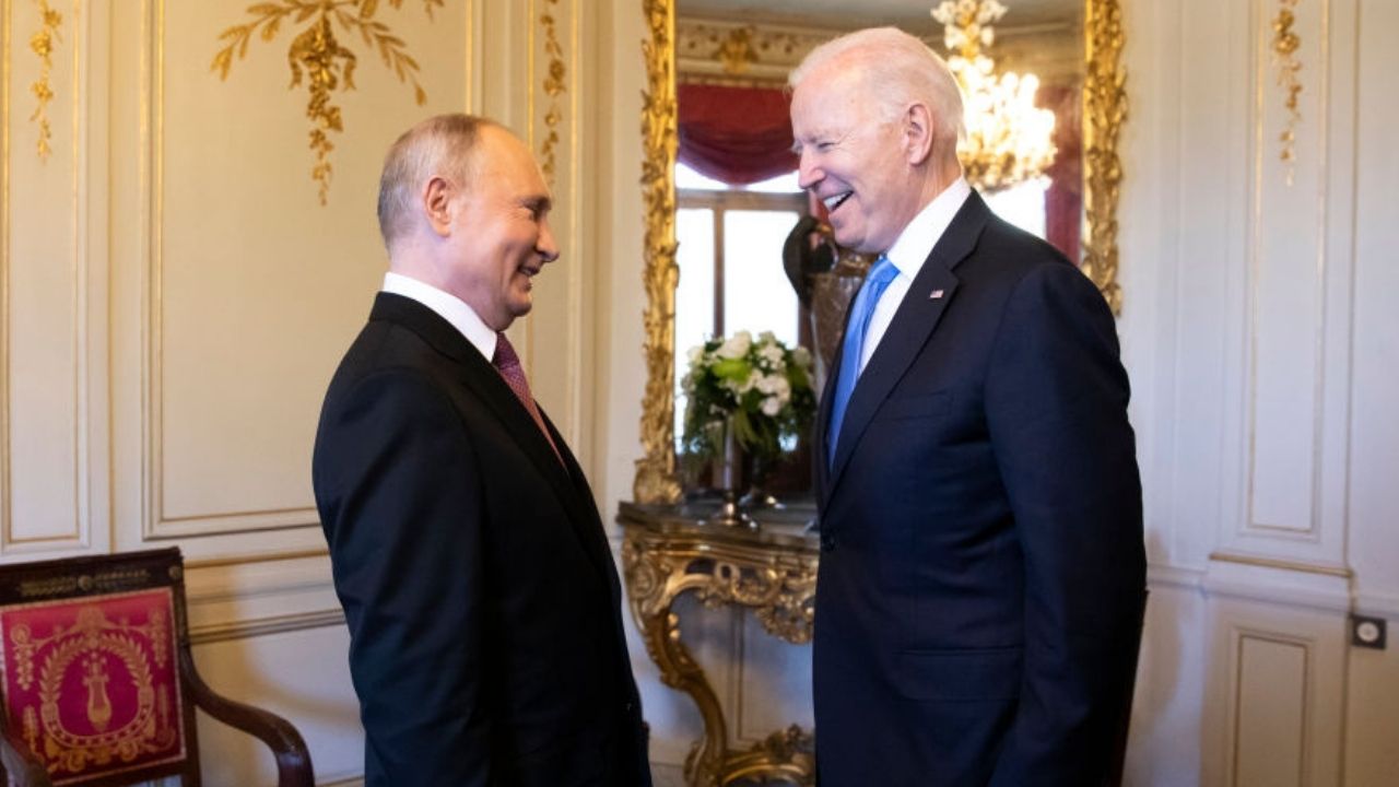 Para Biden, Putin está “contra a parede” e avalia uso de armas químicas
