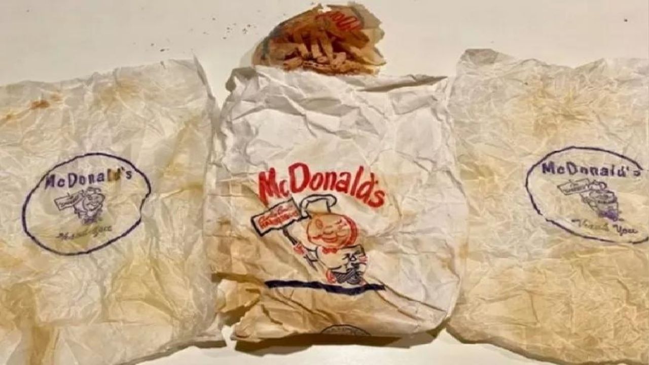 Americano encontra lanche do McDonald’s de 60 anos escondido em parede