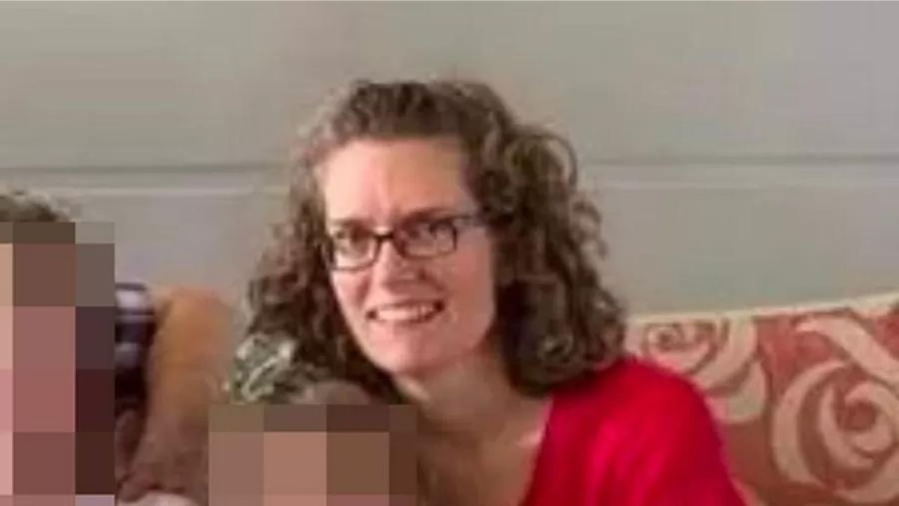 Mulher morre durante voo e filhos passam 8 horas ao lado do corpo da mãe