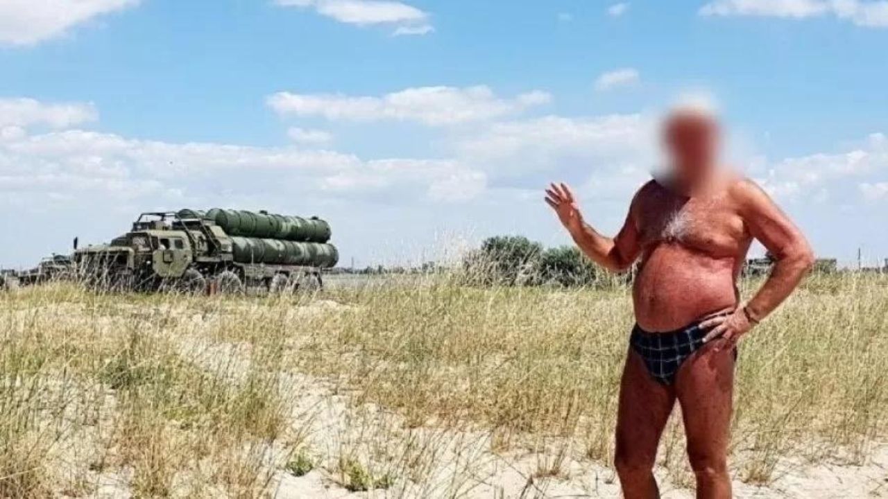 Turista revela localização de armamento russo ao publicar foto e Ucrânia agradece: ‘Realmente prestativo’