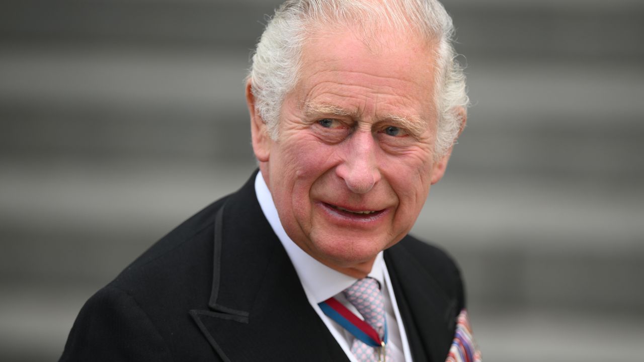 Pela primeira vez, Charles III discursa como rei no Parlamento da Escócia