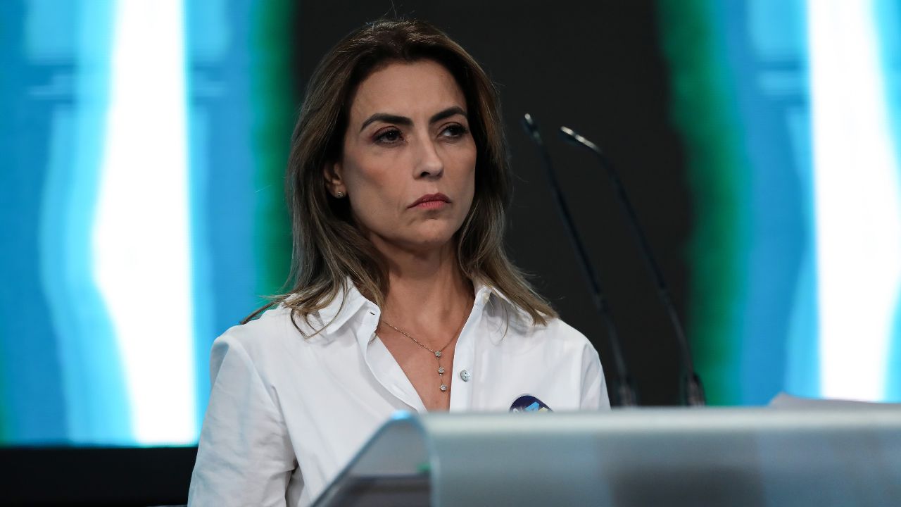 ‘Nenhum desses bandidos merece’, diz Soraya Thronicke sobre apoiar Lula ou Bolsonaro