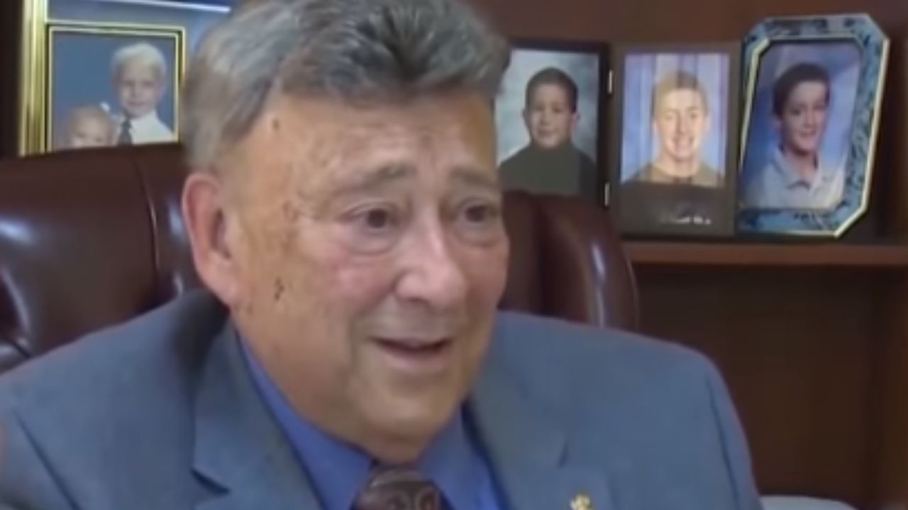 Deputado que morreu há um mês é reeleito no estado da Pensilvânia, nos EUA
