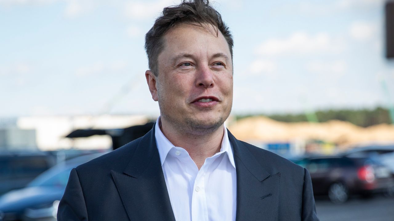 ‘Não estou preocupado’, diz Elon Musk sobre saída de centenas de funcionários do Twitter