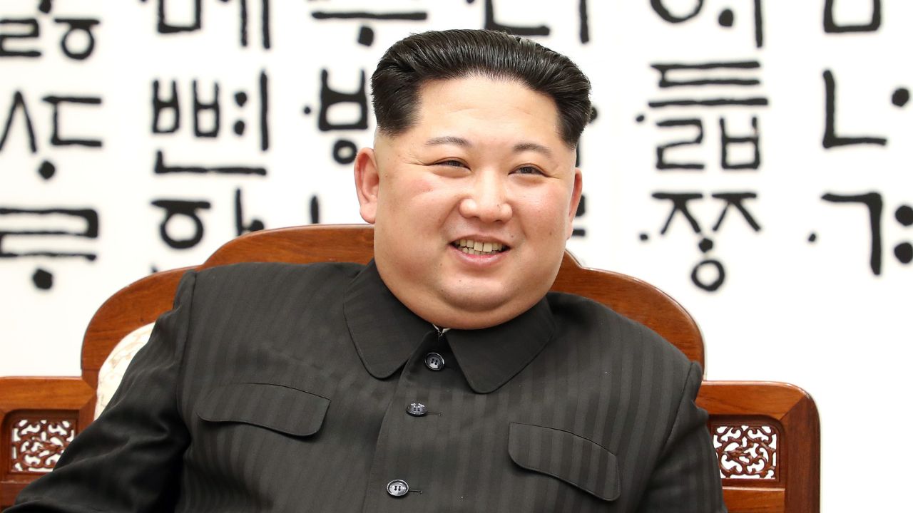 Filha de Kim Jong-un surge em público pela primeira vez