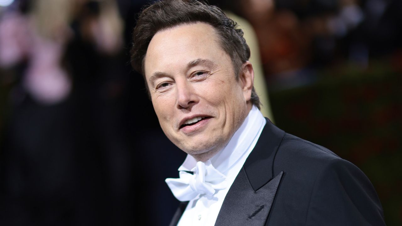 Elon Musk teria mudado algoritmo do Twitter para todos verem suas publicações