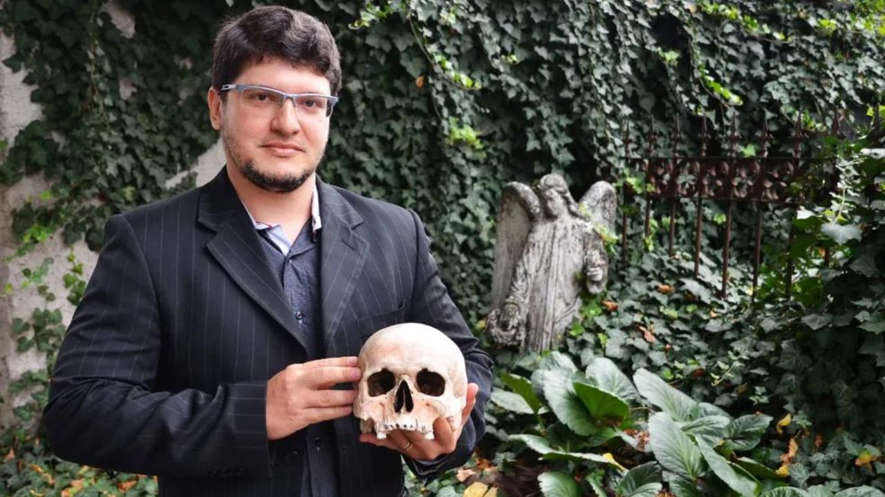 Artista brasileiro entra para organização de pessoas superdotadas