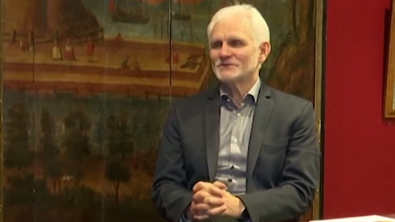 Vencedor do Nobel da Paz é condenado a dez anos de prisão, em Belarus