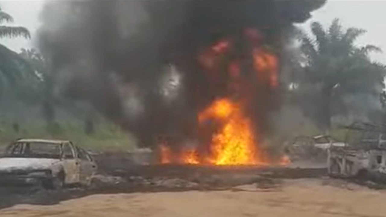 Explosão em oleoduto deixa ao menos 12 mortos no sul da Nigéria