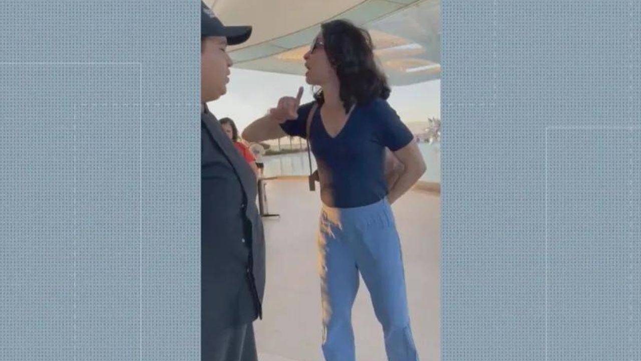Psicóloga profere ofensas e agride funcionários de restaurante do Museu do Amanhã