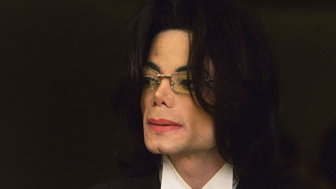 Michael Jackson volta a ser julgado por possível abuso contra criança