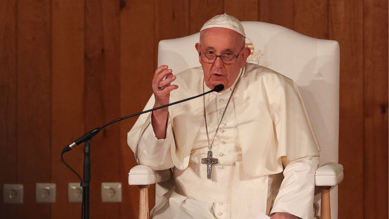 Papa Francisco fala sobre homossexuais: ‘A Igreja é aberta para todos’